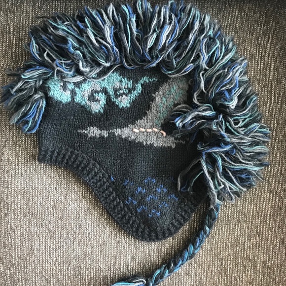 Pema Knitwear “Mohawk” Wool Hat